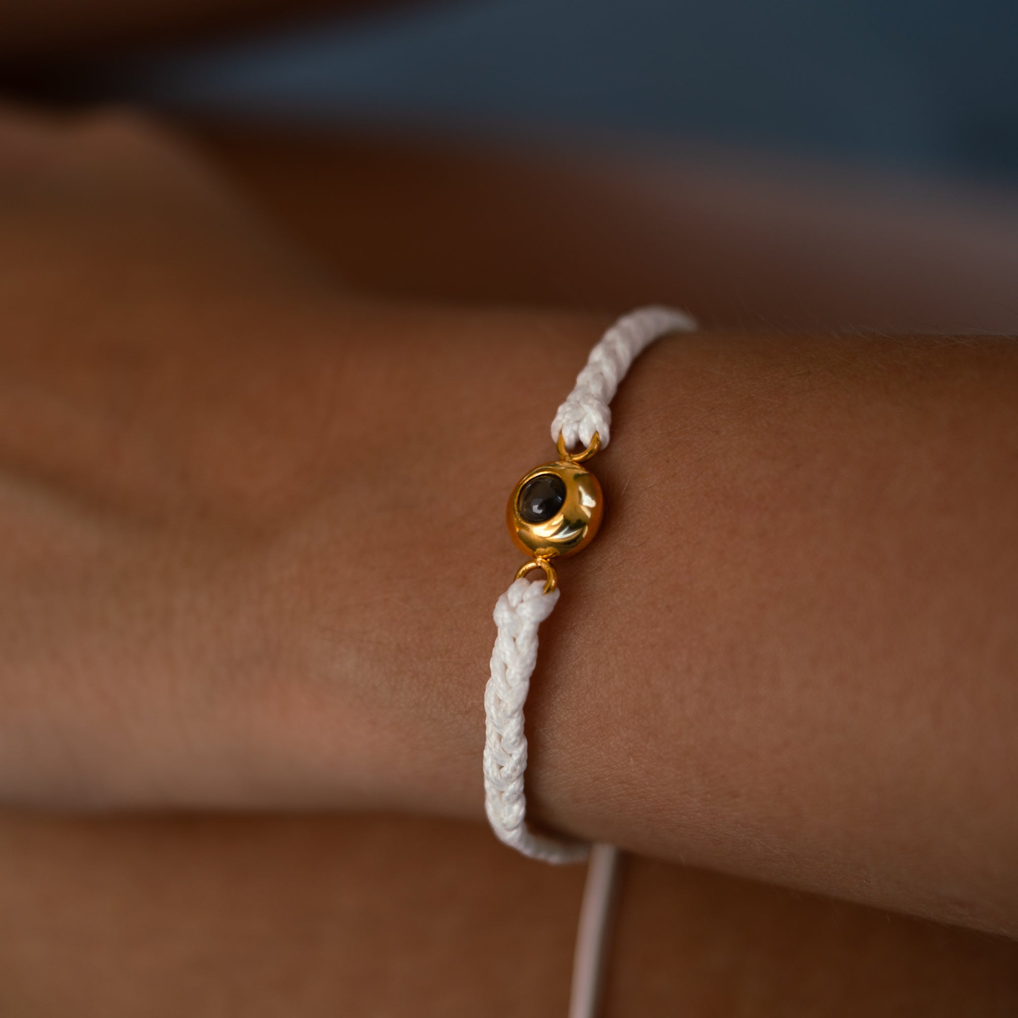 Personalized bracelet with a photo