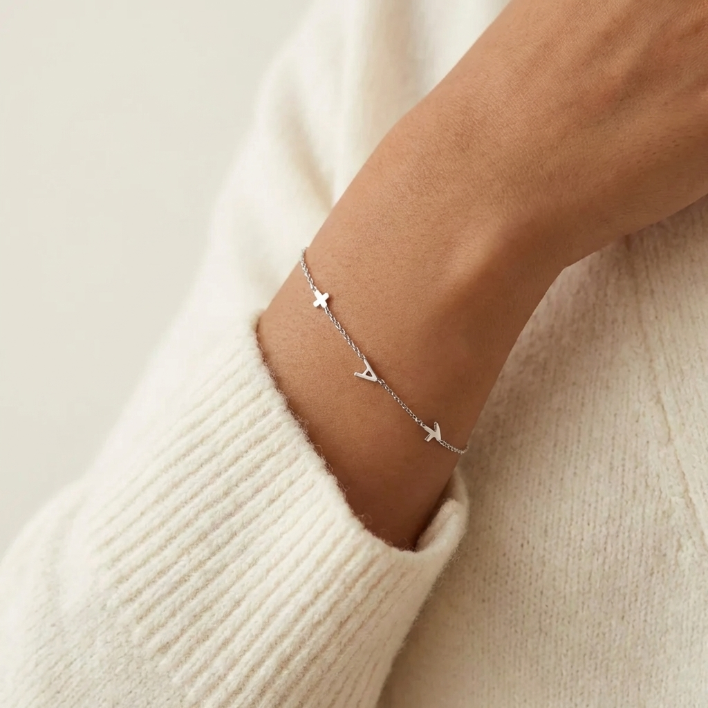 Personalized bracelet with initials