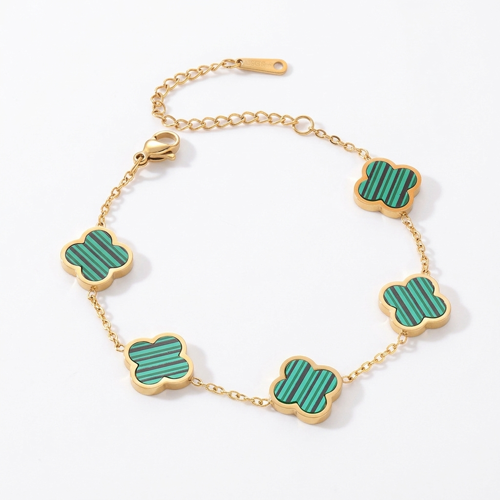 Clover Bracelet – Gold-Plated Bracelet with a Four-Leaf Clover Motif