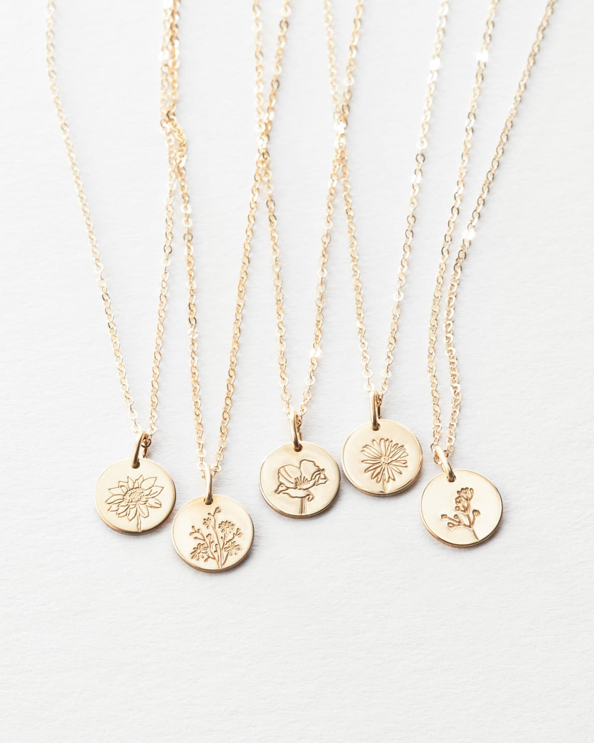Birth Flower Necklace – Personalized Flower of the Month